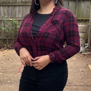 BASIC MAROON FLANNEL PERFECT FOR FALL 🍁